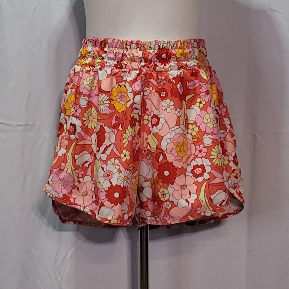 Avia Women's Multi-Colored Floral Lined Athletic Shorts Size Medium (8-10) EUC - Picture 3 of 13